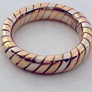 ✨SOLD!!Bulgari 18k gold tri color tubogas ring. Size 6.5